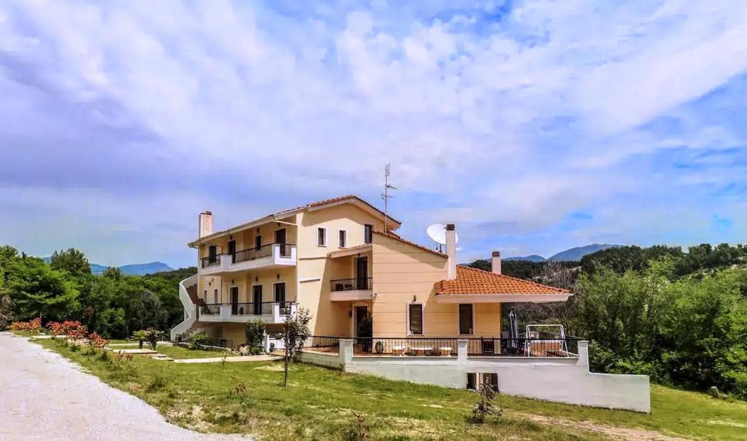 Apartment Acropolis Next To Center Serres